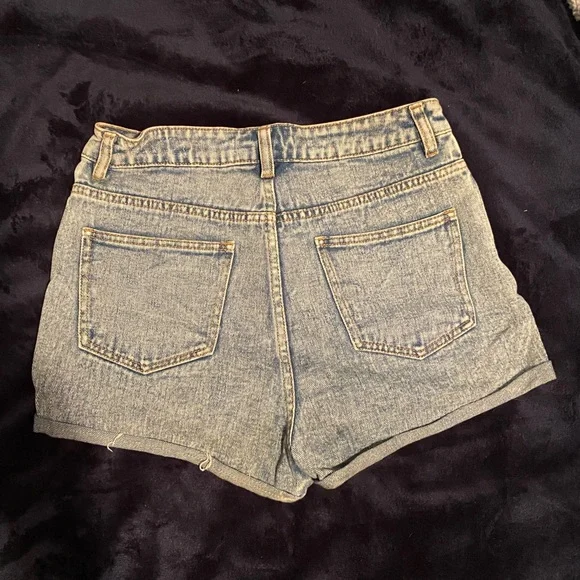 Women’s Acid Wash High Waisted Jean Shorts - Picture 2 of 2